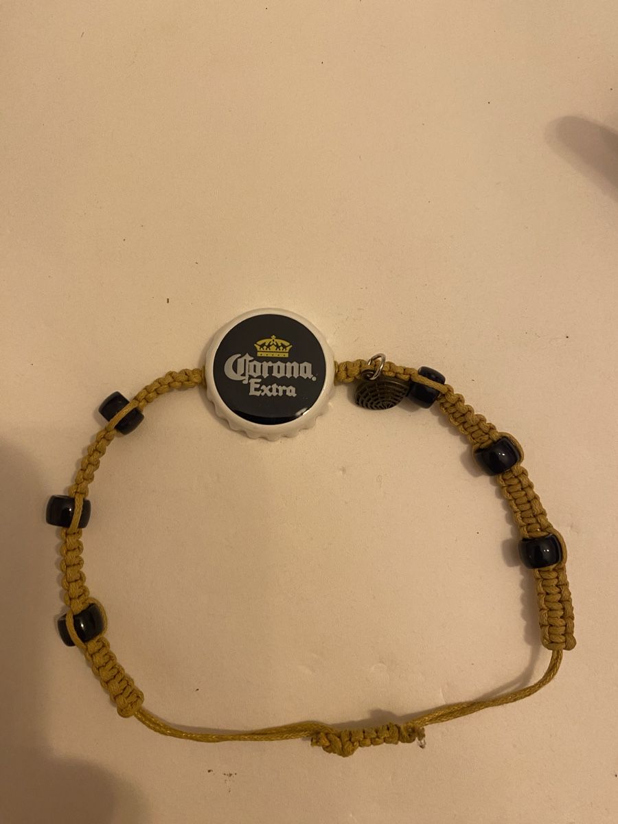 Bracciali & Braccialetti: Bracelet original Corona Extra, neuf, idée cadeau – Usato da Grandson venduto da RioDeltaLima