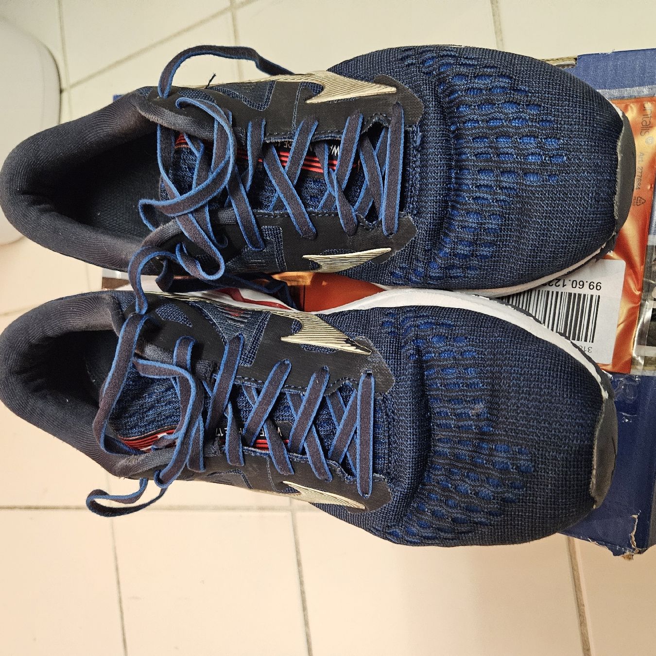 Mizuno Herrenschuhe: Sneaker Mizuno Wave Inspire 17 Gr. 40 1/2 – Gebraucht aus Embrach von Lilly2021 2