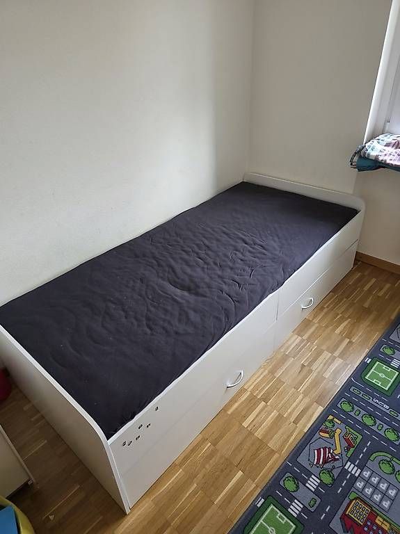 Lits: Bett plus bett mit schublade – D'occasion à Hägendorf par blewin 2