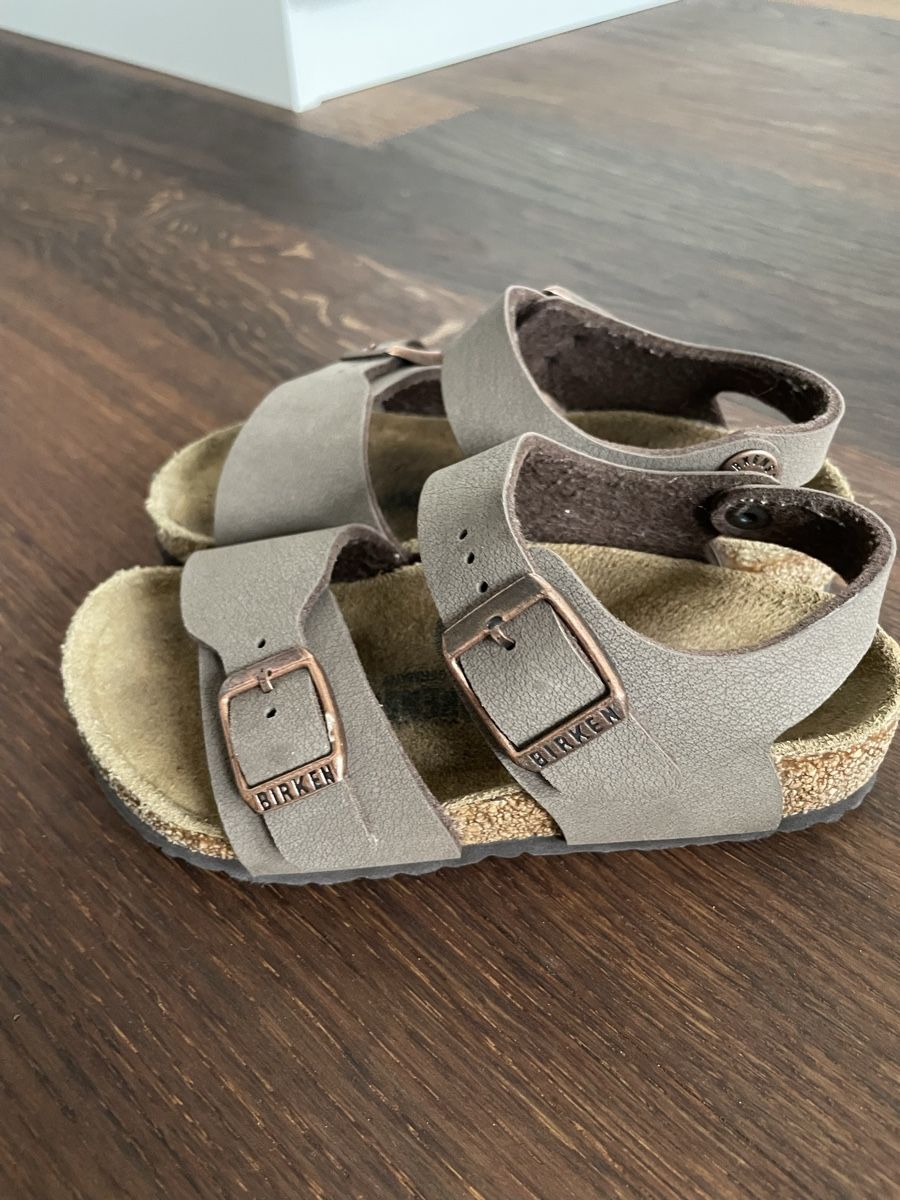 Scarpe da uomo: Birkenstock kids 27 – Usato da Basel venduto da mca_cj2y