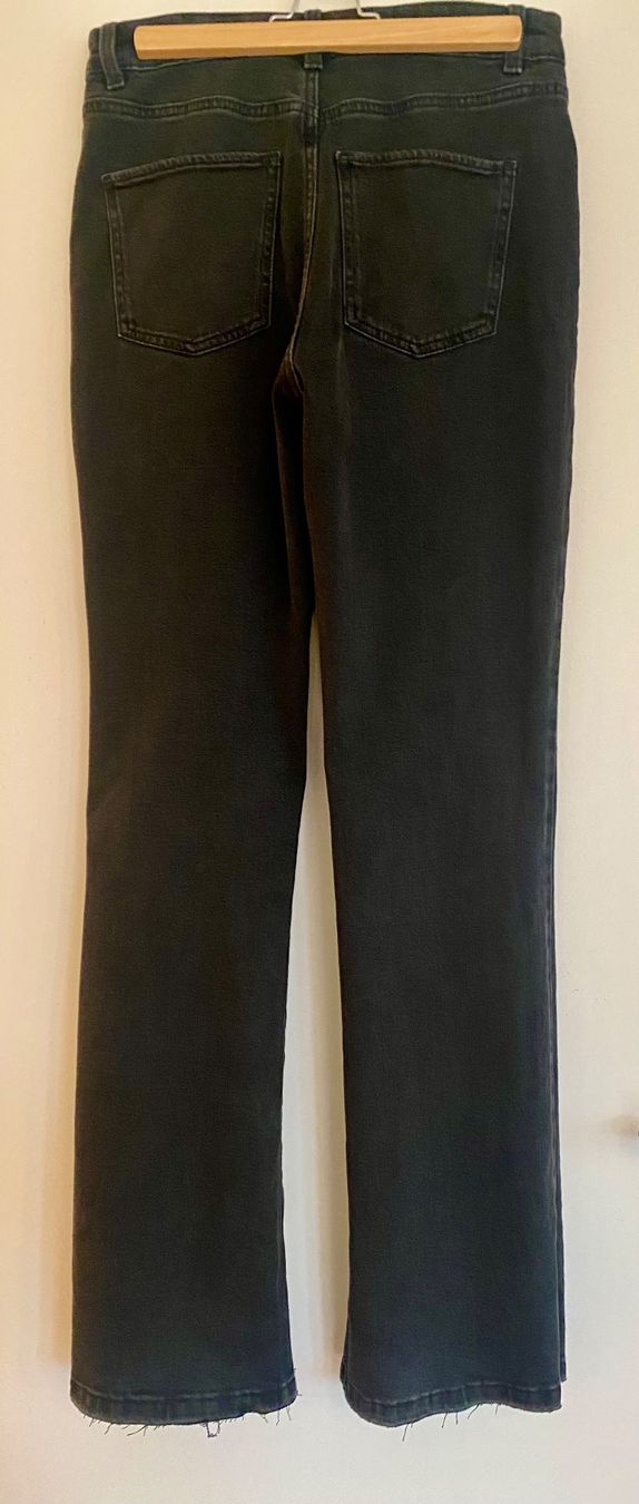 C&A Jeans: Jeans in Dunkelgrau, Used Look, Gr. 40 – Gebraucht aus Zürich von Maria2021 1