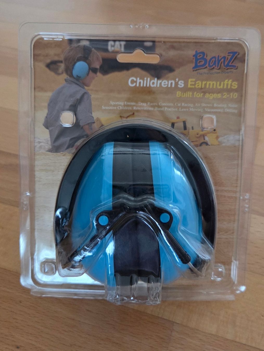 Altro abbigliamento per bambina: Earmuffs 2 - 10 Jahre hellblau – Nuovo (secondo la descrizione) da Zürich venduto da Gino2000