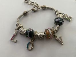 Charm Armband mit Buchstaben-Anhängern, L. O . V. E Vintage