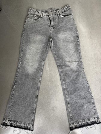 Graue flear Jeans, Größe M, neuwertig!