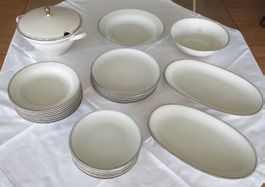 Elegantes Speiseservice, Silbermotiv ArtDeco, BAVARIA 28 tlg
