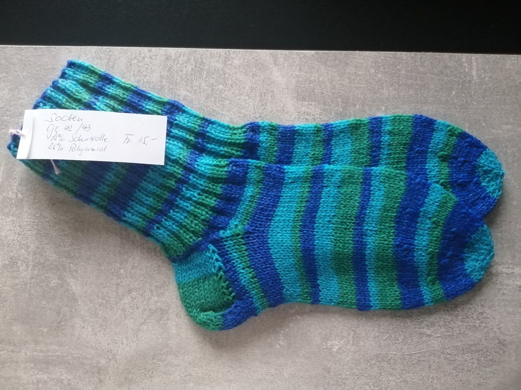 Calze: Socken handgestrickt, Grösse: 42/43 – Nuovo (secondo la descrizione) da Altstätten SG venduto da willipatricia
