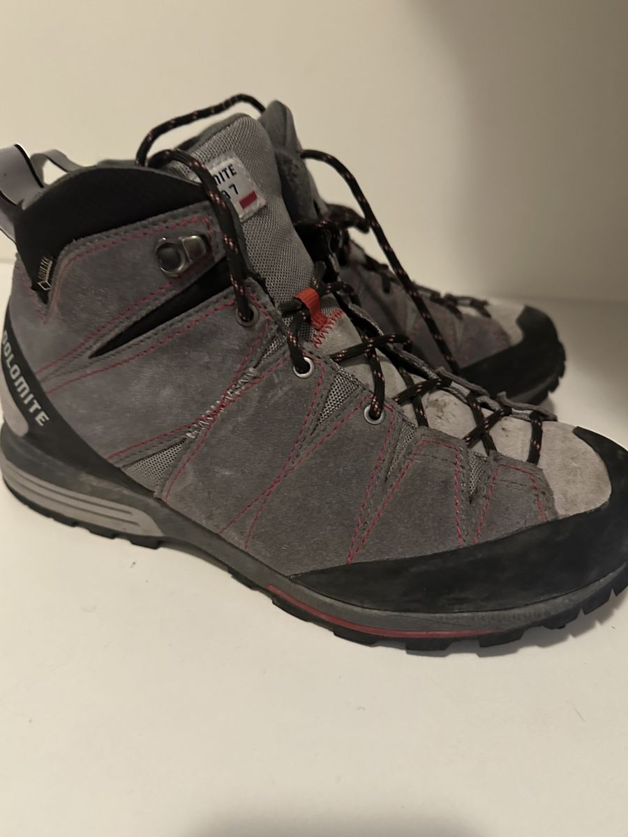 Herrenschuhe: Wanderschuhe 40 2/3 – Gebraucht aus Glattpark(Opfikon) von Goca01