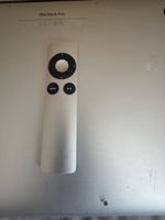 Télécommande Apple Remote aluminium état correct