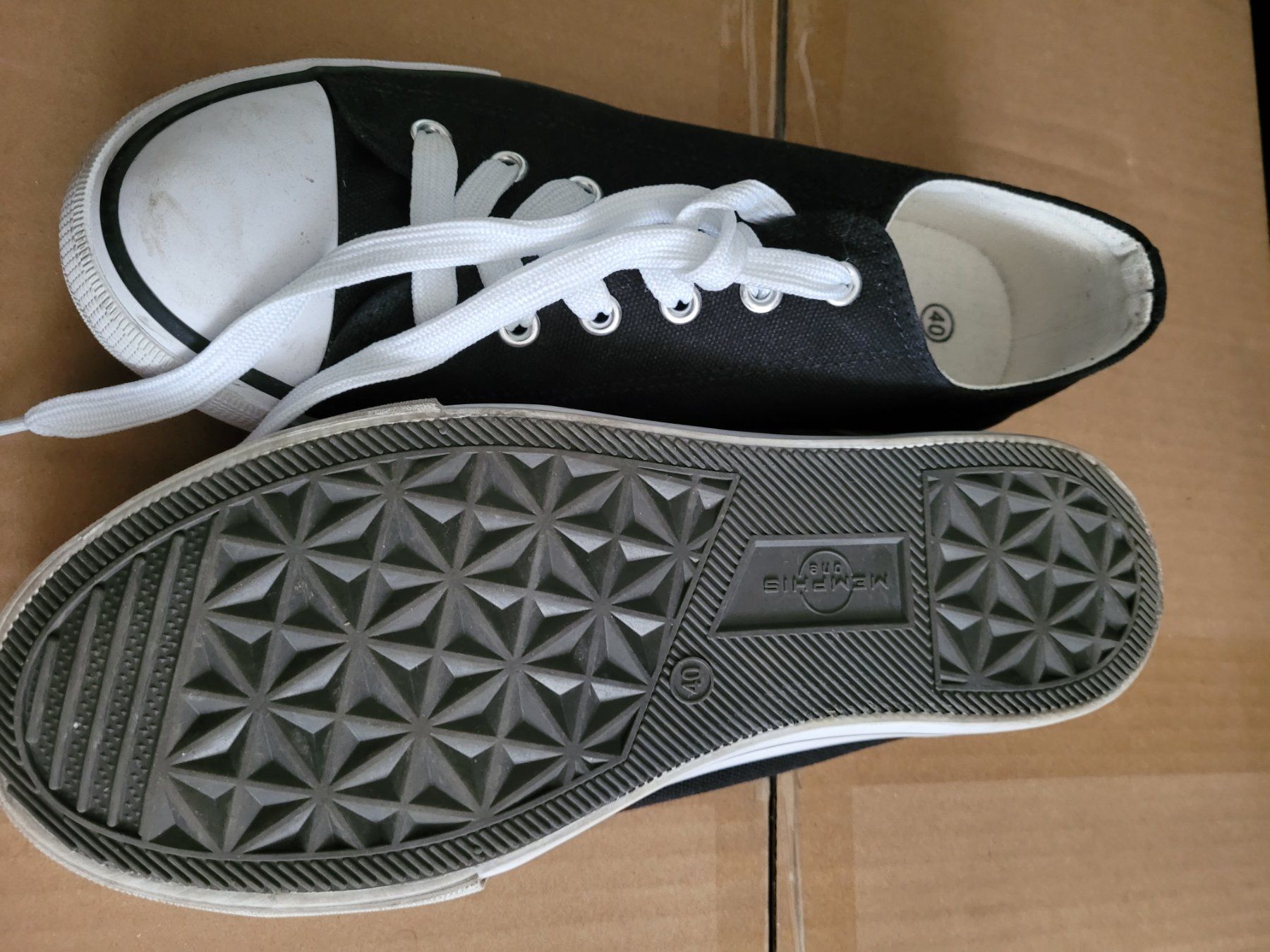 Scarpe per ragazzi: Chaussures pour garçons 40 – Usato da Bionnens venduto da Meg011 1