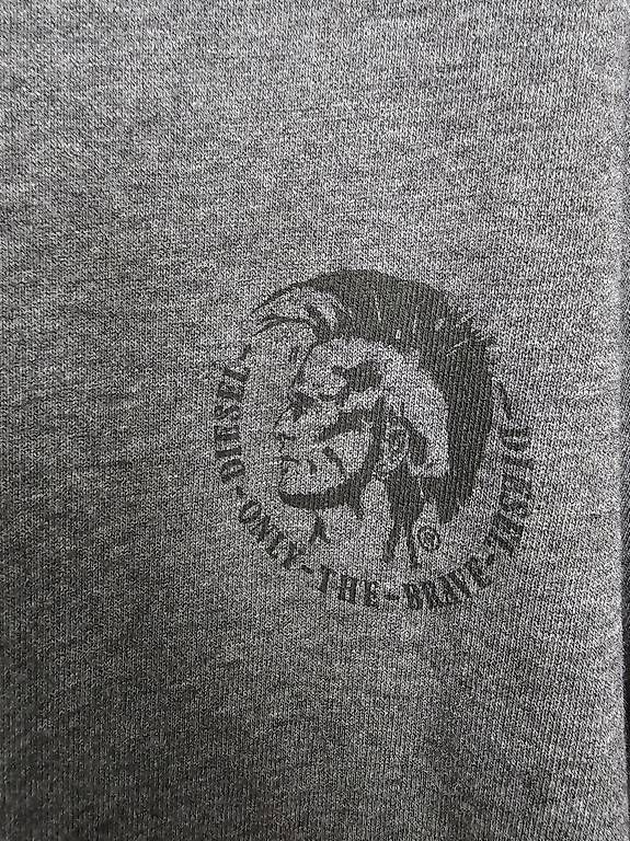 Maglioni & Felpe: Diesel Sweatshirt grau – Nuovo e nell'imballaggio originale da Möhlin venduto da luc_hlv7 4