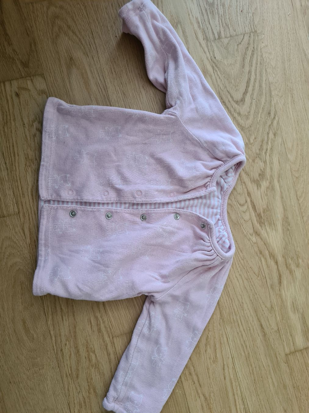 Pullover & Sweatshirts: Pullover/Jacke auf beide seiten tragbar – Gebraucht aus Horw von Mirii91 3