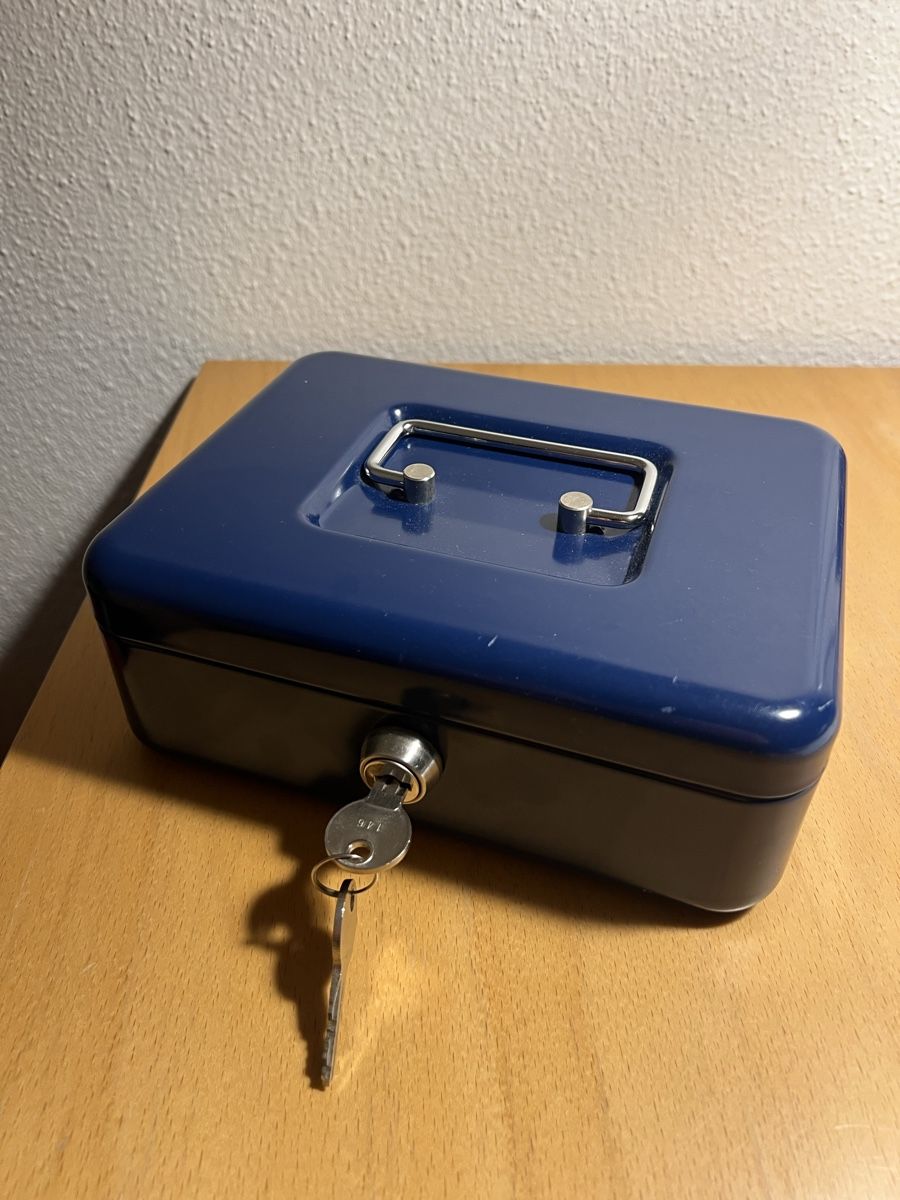 Registratore di cassa: Geldkassette von brabantia – Usato da Zürich venduto da bru12 4