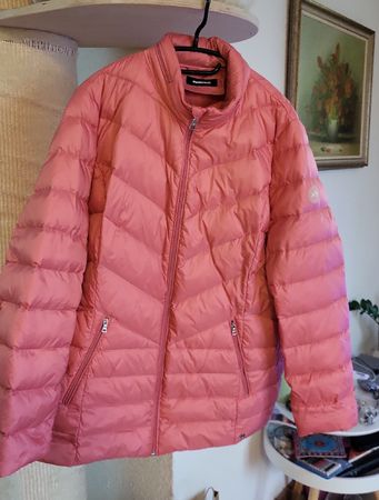 Damen Daunenjacke pink Grösse 46 leichte Steppjacke top Zust