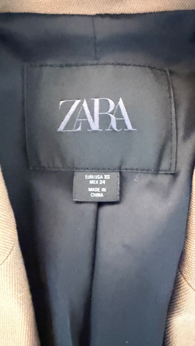 Zara Vestes: Brown Blazer ZARA XS – Neuf (Voir description) à Unterägeri par bea_c6sj 2
