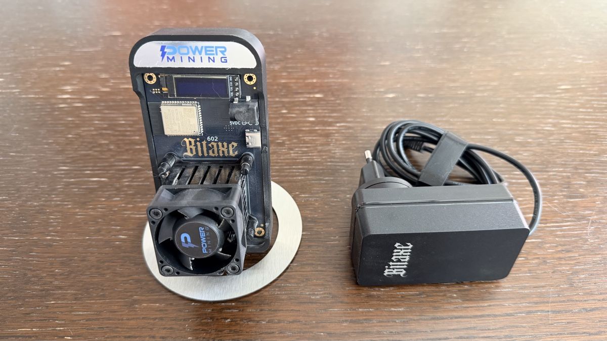 Coin Miner: PiwerMining BitAxe Gamma 1.1Th/sec Bitcoin miner – Gebraucht aus Kilchberg ZH von Shinnichika