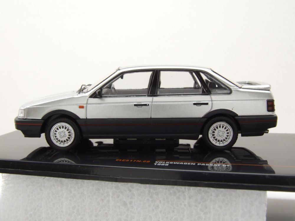 Volkswagen Modellini d'auto: VW Passat GT (1988) – Nuovo e nell'imballaggio originale da Flawil venduto da Imperiosud 3