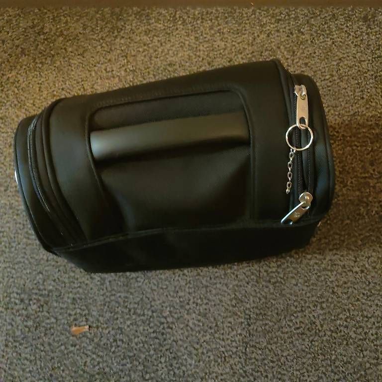 Trousses de maquillage: Beauty case Samsonite – D'occasion à Losone par hcm_jvn8 2