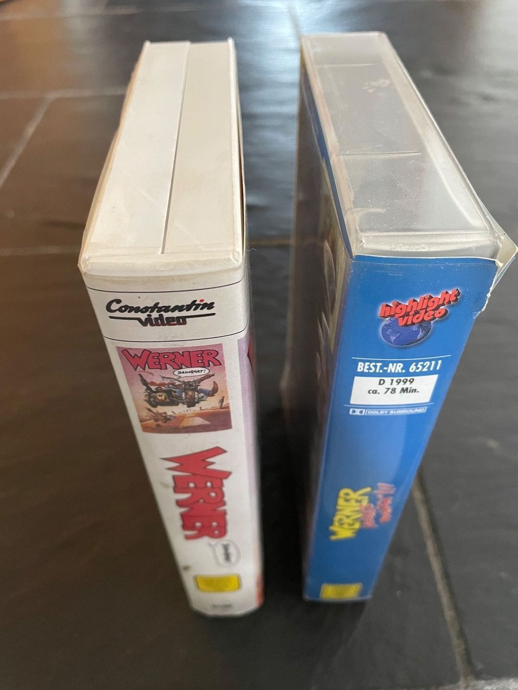 Tutti i VHS: 2 Stk. WERNER Video Kassetten – Usato da Neunkirch venduto da autoscooter57 3