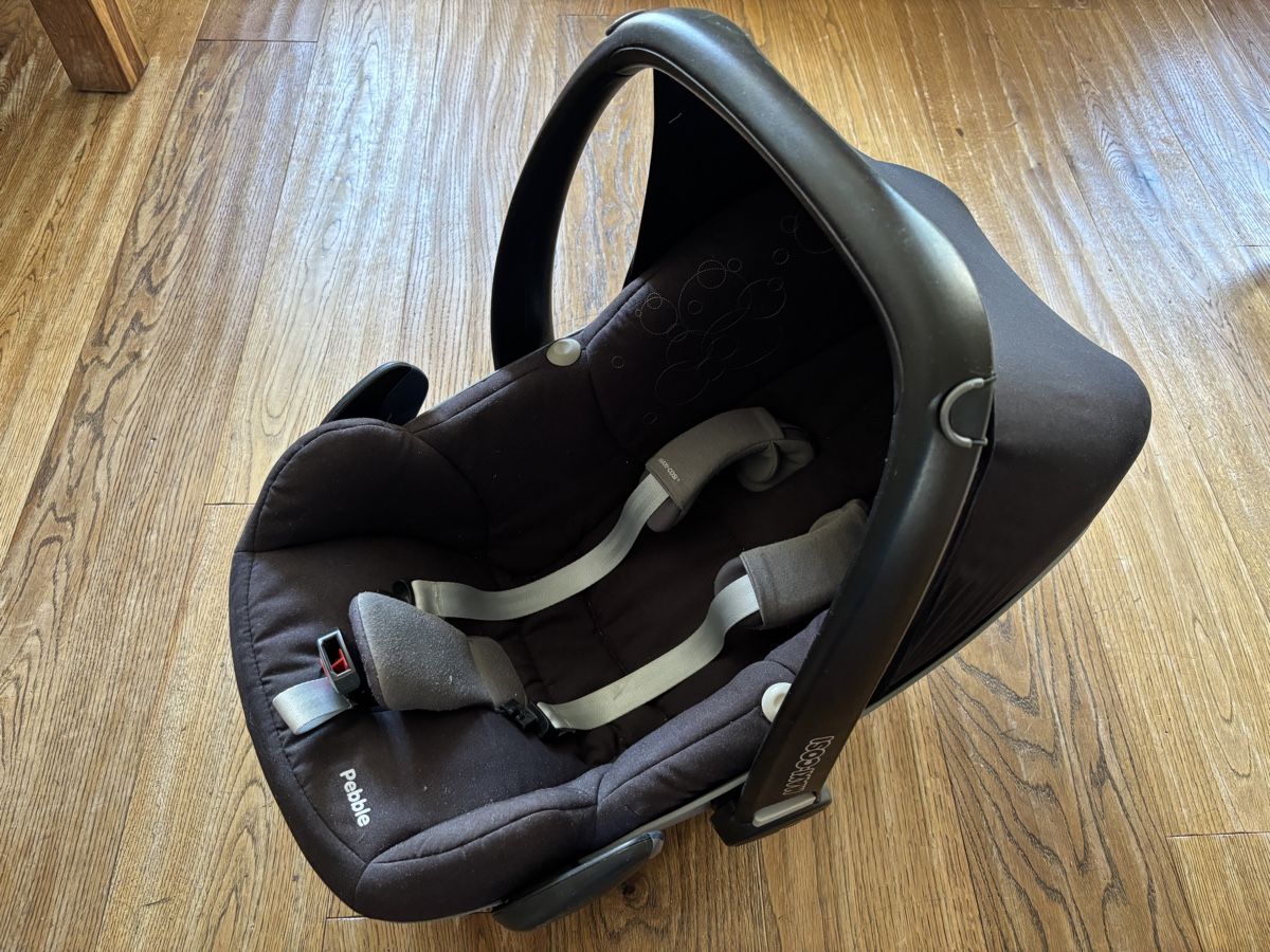 Maxi-Cosi Seggiolini per auto: Maxi-Cosi Pebble Autositz  – Usato da Leimbach TG venduto da TOAOT