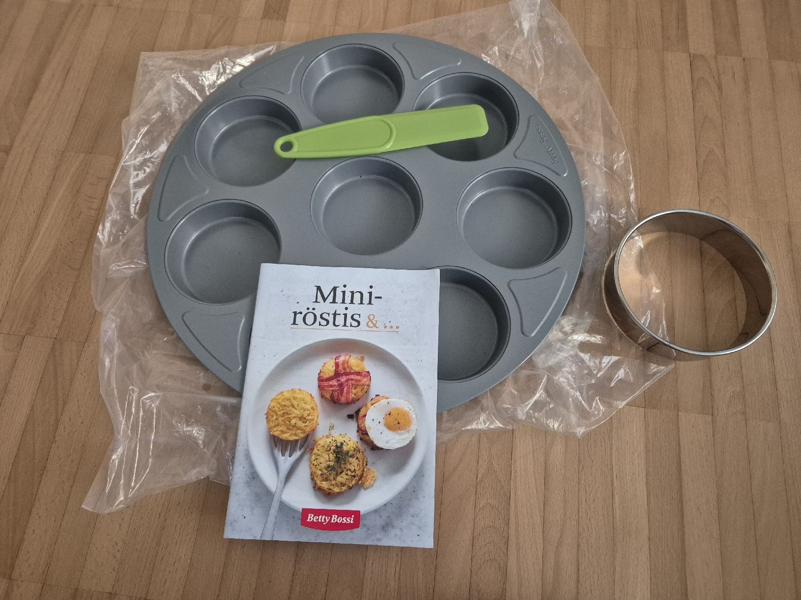 Betty Bossi Moules à gâteaux: Betty Bossi Mini-Rösti Form – Neuf (Voir description) à Bern par grisu_79