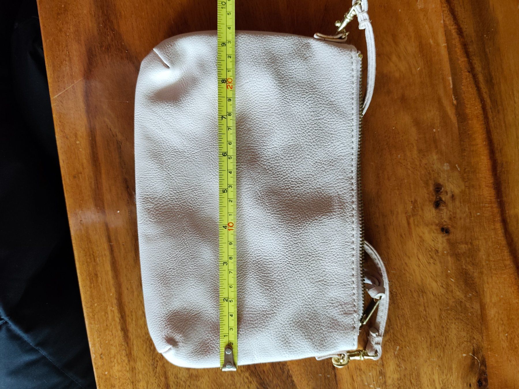 Borse da donna: Rosa clutch H&M – Usato da Weiningen ZH venduto da gandy80