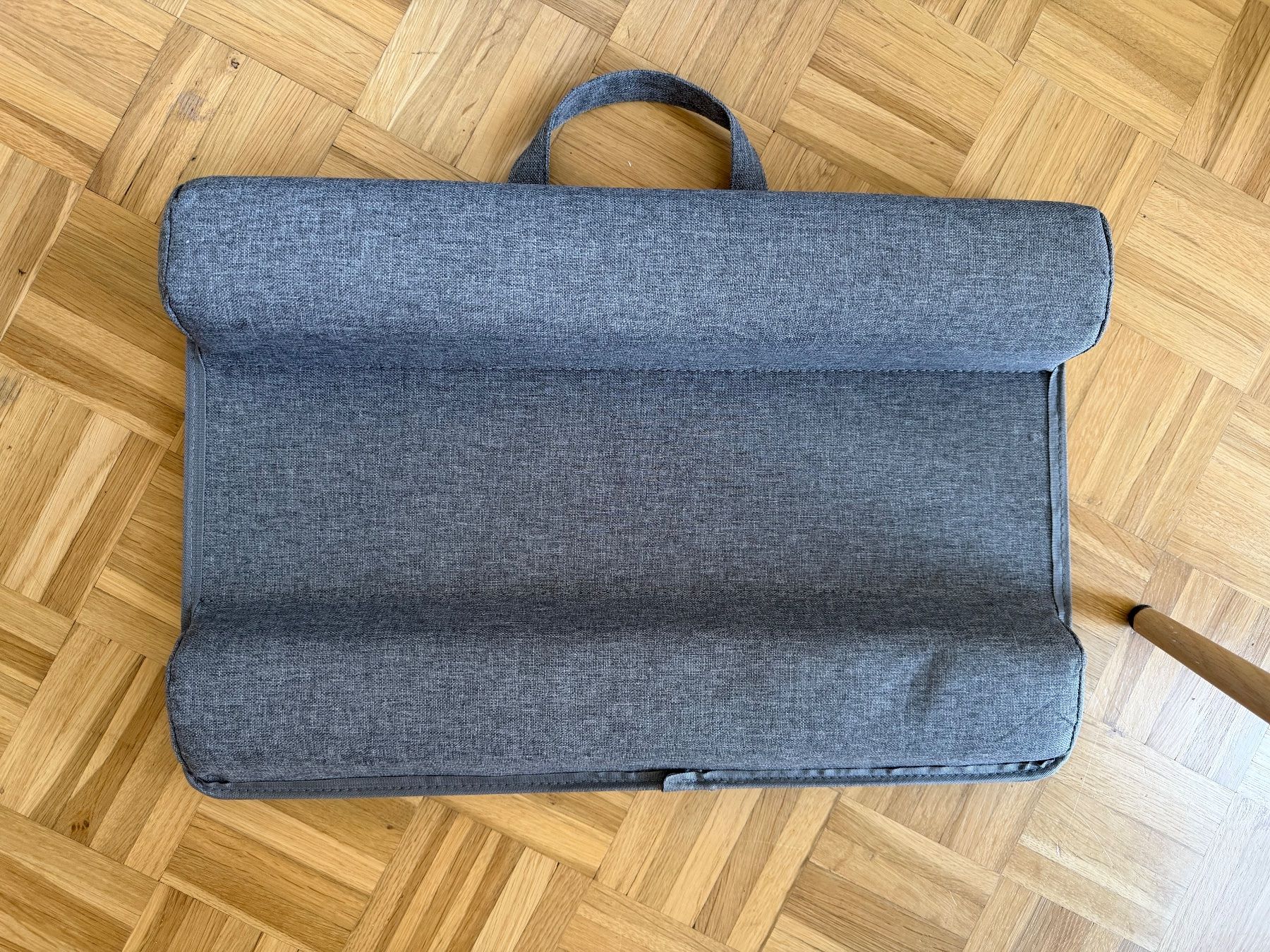 Racks & Ständer: Schossablage Laptopstand – Neu und originalverpackt aus Wädenswil von theresa_soph 1