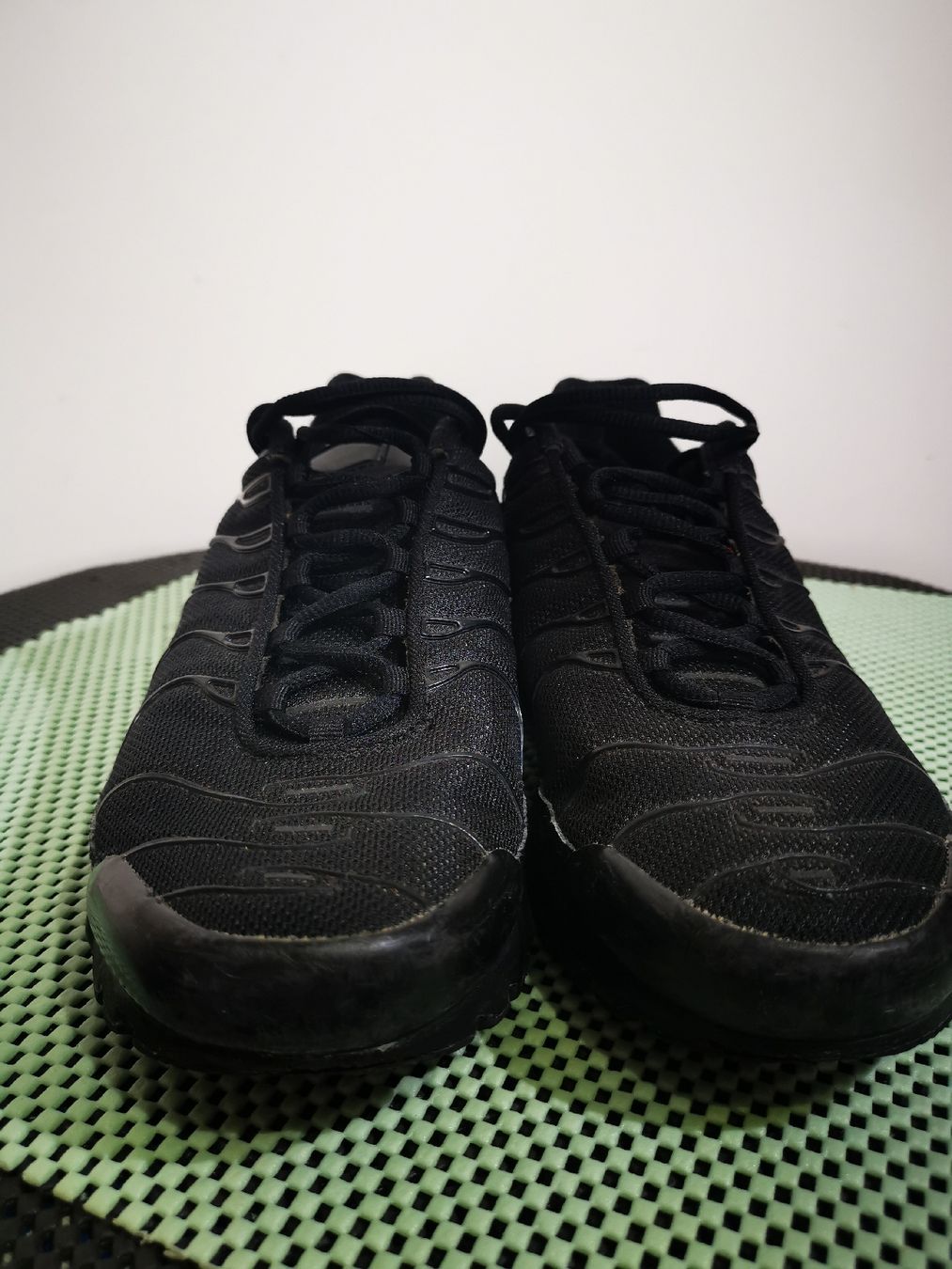 Nike Chaussures hommes: Nike Air Max Plus TN - Grösse 43 – D'occasion à Crissier par froerli 2