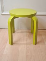 Vintage IKEA Frosta Hocker limettengrün Schichtholz Skandina