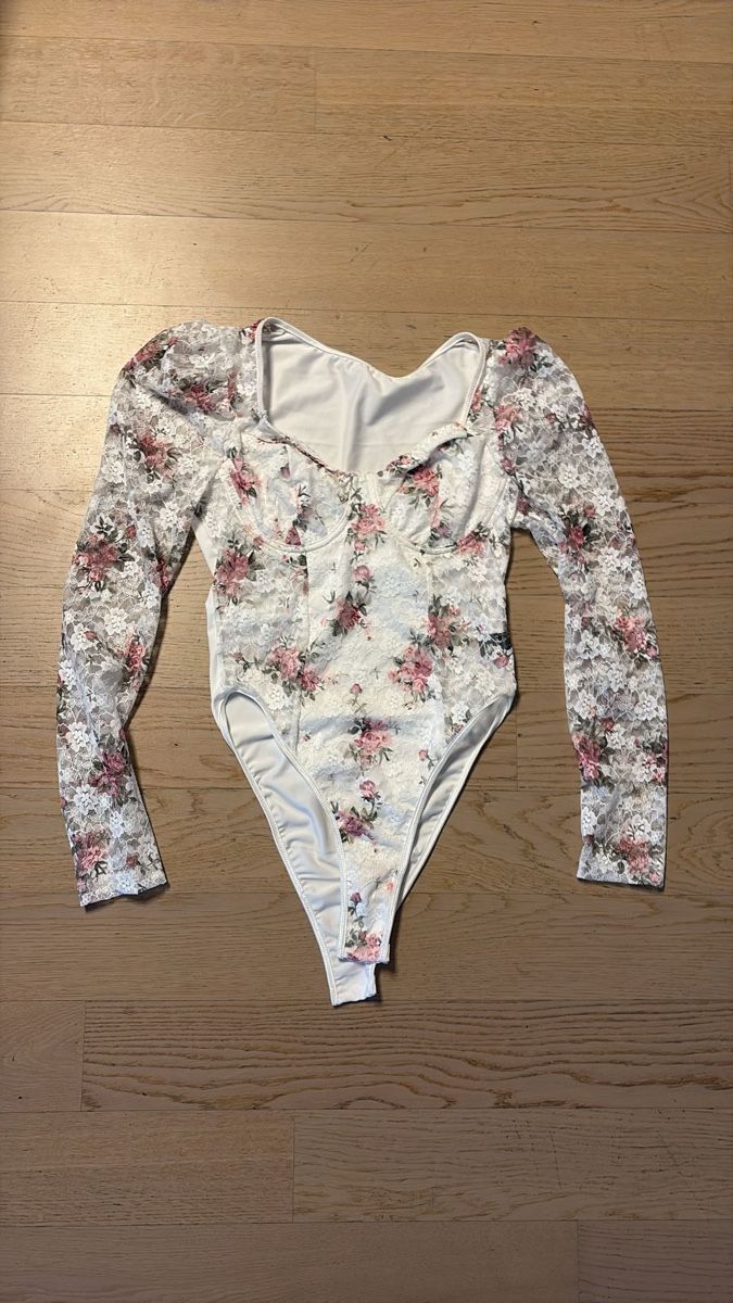 Top: Body – Usato da Bonaduz venduto da cfm_5s5j