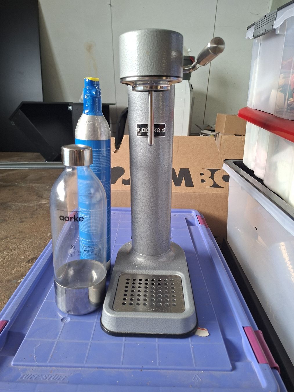 Appareils de cuisine: Machine a soda Aarke – D'occasion à Cudrefin par Garfieldge