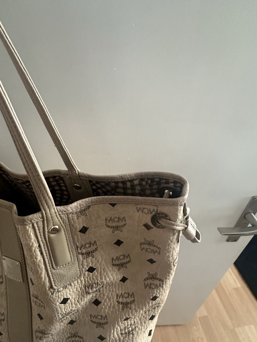 Mcm Borse da donna: Original MCM Shopper beige mit Pochette  – Usato da St. Gallen venduto da Kosa97 2
