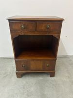 Nachttisch England Palisander furniert mit Messingbeschläge
