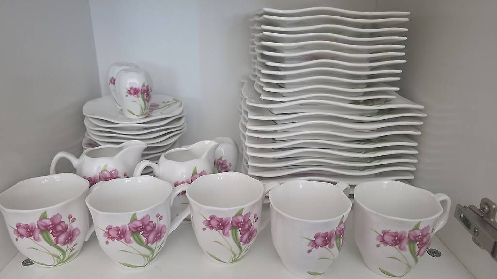 Set di piatti:  Porzellan-Service – Usato da Seewen SO venduto da wit_6lph