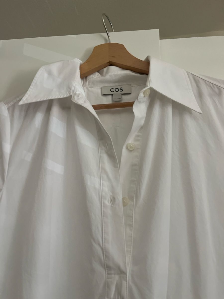 Cos Vestiti: Cos Hemdblusen Kleid weiss - neu – Nuovo (secondo la descrizione) da Kilchberg ZH venduto da asrael02 1