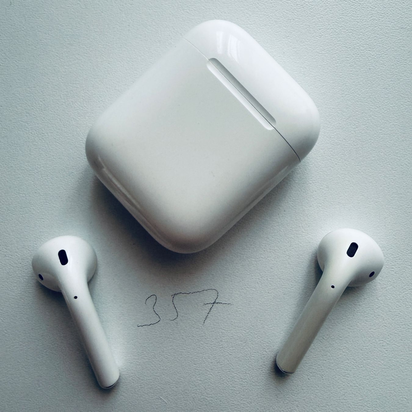 Apple Kopfhörer: Original Apple AirPods 2 Gen. Wireless Kopfhörer & Case – Gebraucht aus Basel von MY.AIRPODS.SHOP 8