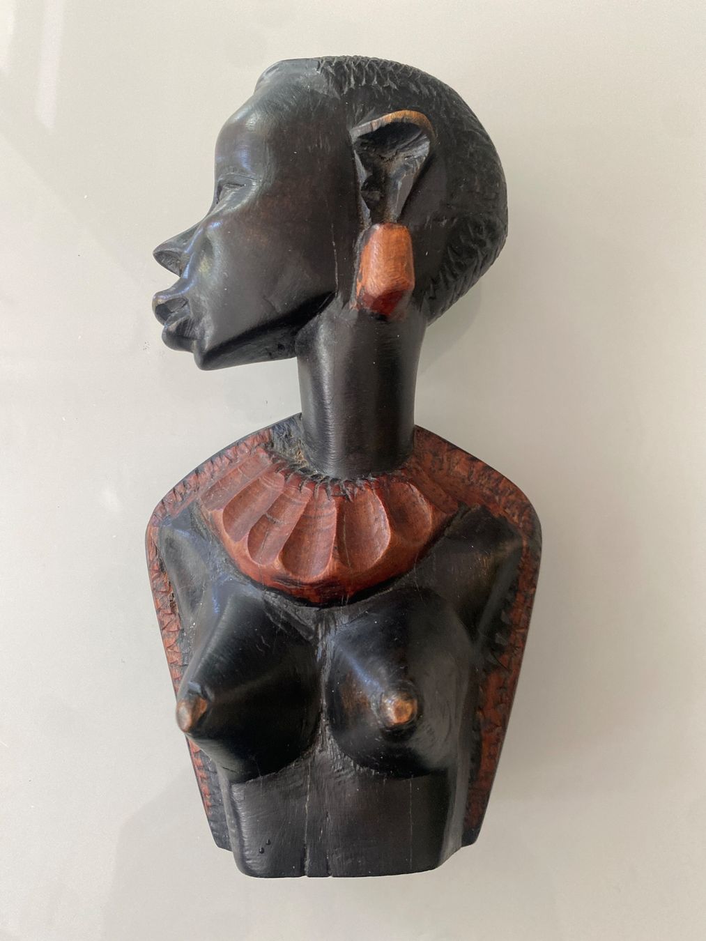Statuette: Statuette Africaine en Bois – Usato da Geneve venduto da pat_p76n
