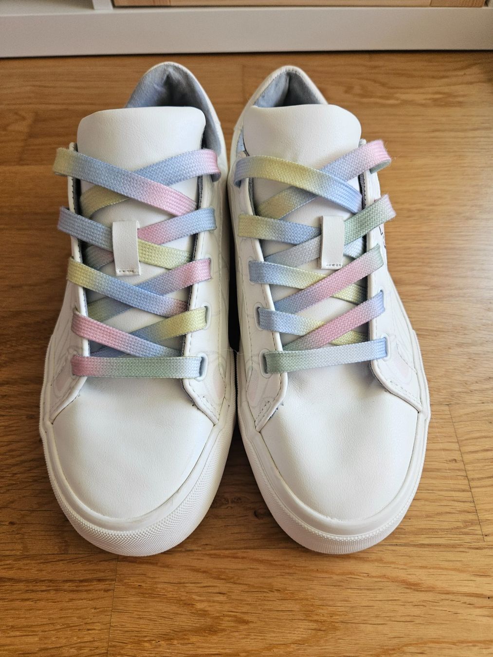 Pull&Bear Scarpe da donna: Baskets Pull&Bear, motif Stitch, taille 38 – Nuovo (secondo la descrizione) da Morges venduto da Mlle_Croft_91 3