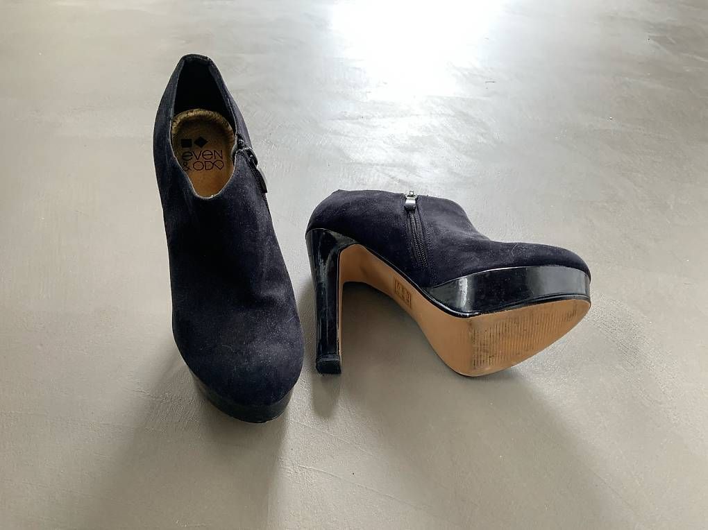 Scarpe da donna: Diverse Schuhe (Plateauheels, Mules) – Usato da Merenschwand venduto da bia_96rm 2