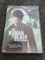 THE WOMAN IN BLACK(8193)