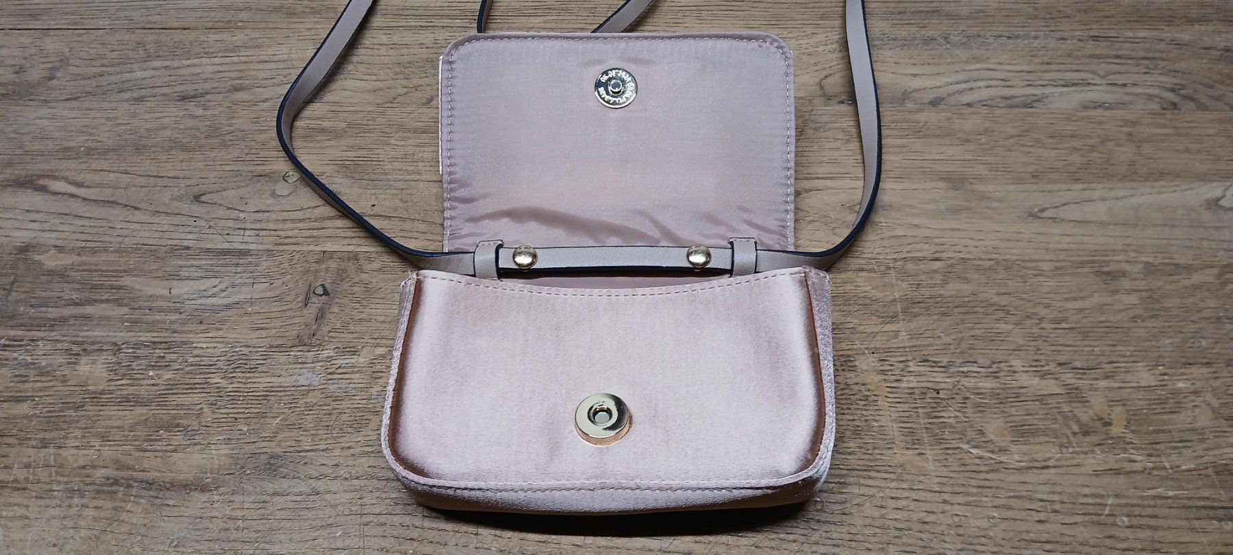 H&M Taschen für Damen: Handtasche von H&M Lachsfarben – Neu (gemäss Beschreibung) aus Schinznach-Bad von Chico_Bo 5