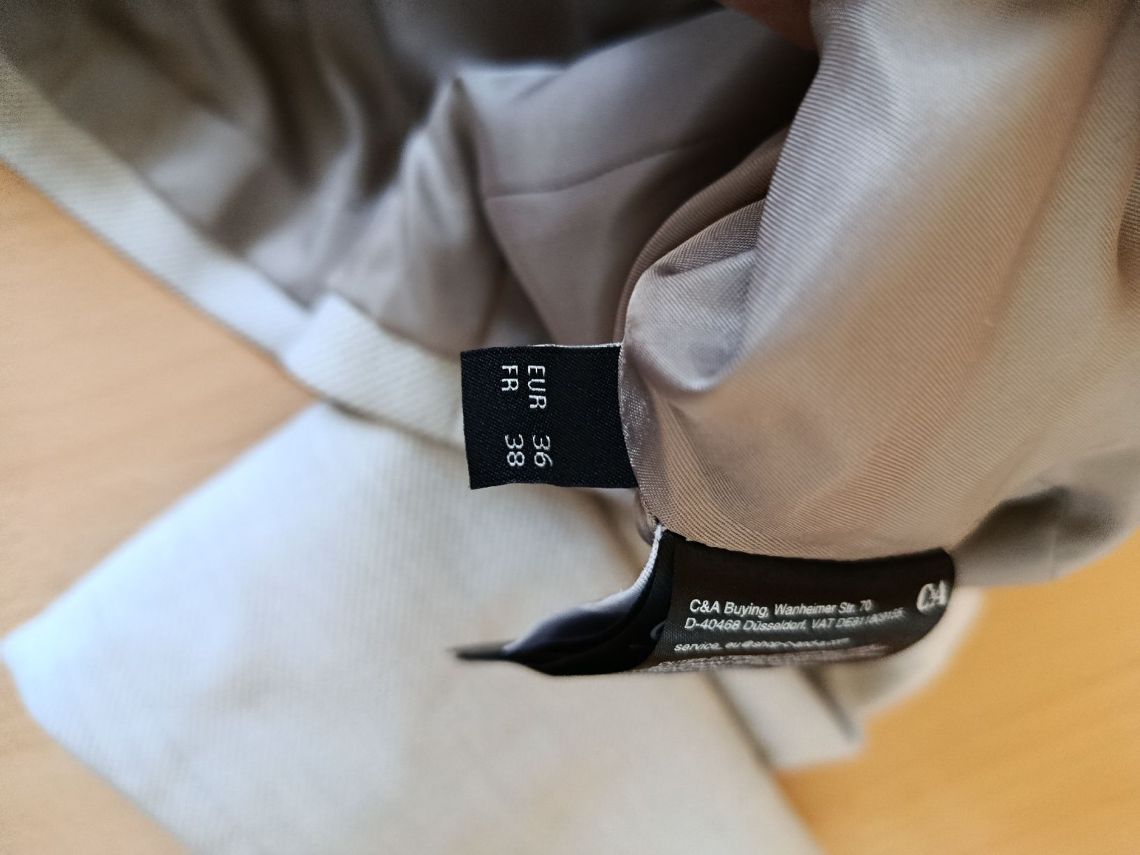 C&A Giacche: Blazer C&A beige - NEUF - taille 38  – Nuovo (secondo la descrizione) da Moutier venduto da Etoilesupersonic 3