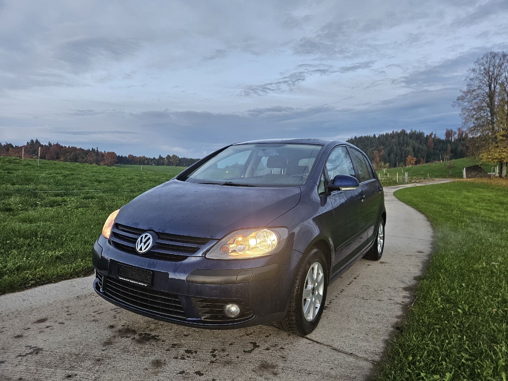 VW Automobili: VW Golf Plus 2.0 TDI – Usato da Hergiswil LU venduto da jul_mw58 4
