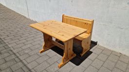 Massiver Esstisch mit Sitzbank aus Tannenholz