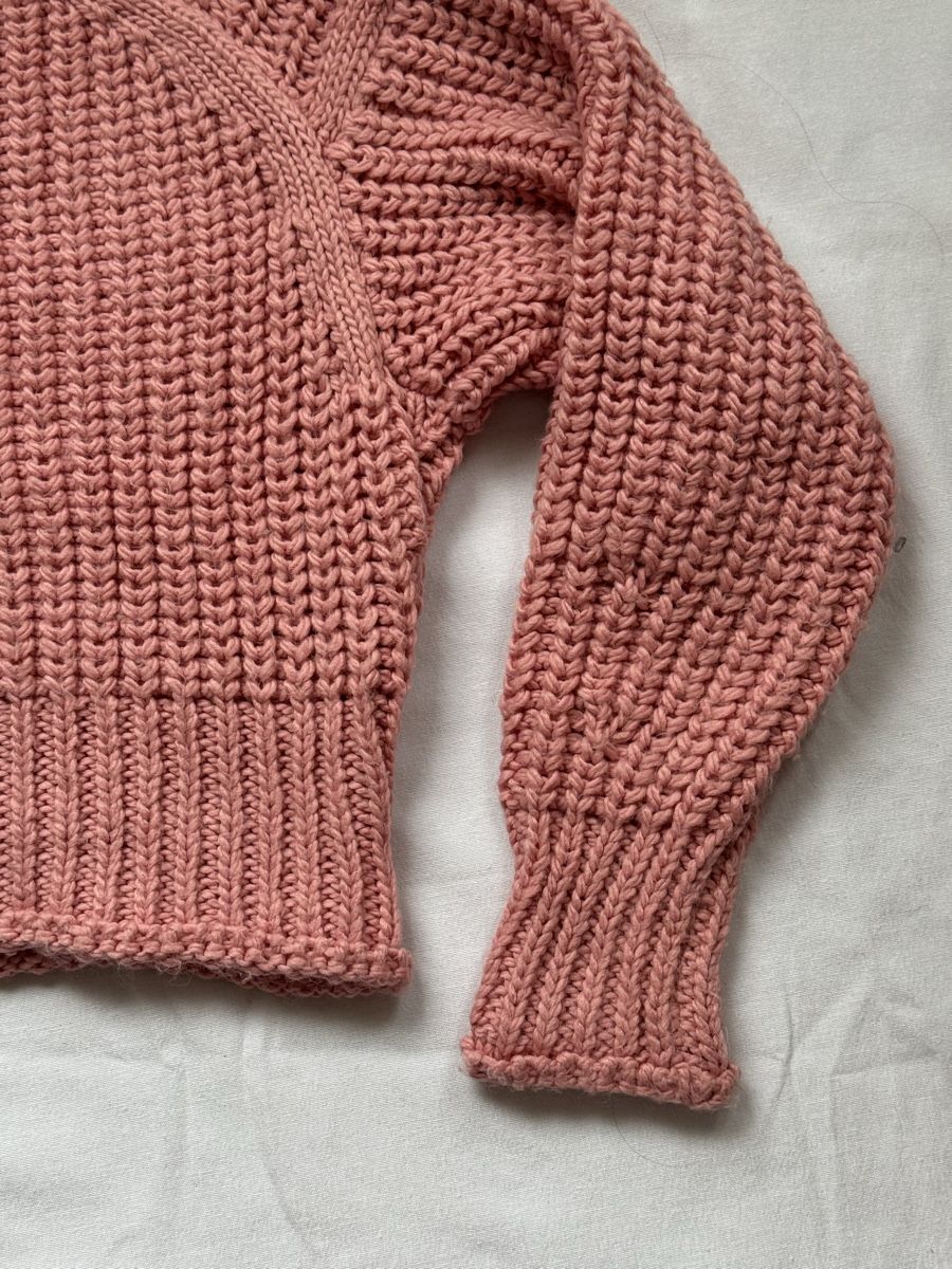 H&M Pulls & Sweat-shirts: Pullover H&M Rosa Gr. XS oversized cropped – D'occasion à Kreuzlingen par EmineColak 2