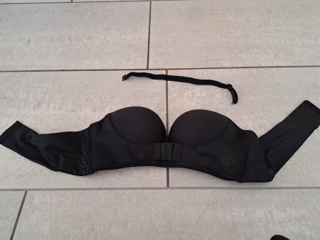 BH Stay up Strapless Front buckle lift bra NEU 40CD