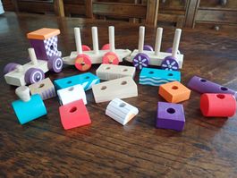 Dès 9 mois : De 1 à 8 jeux d'éveil