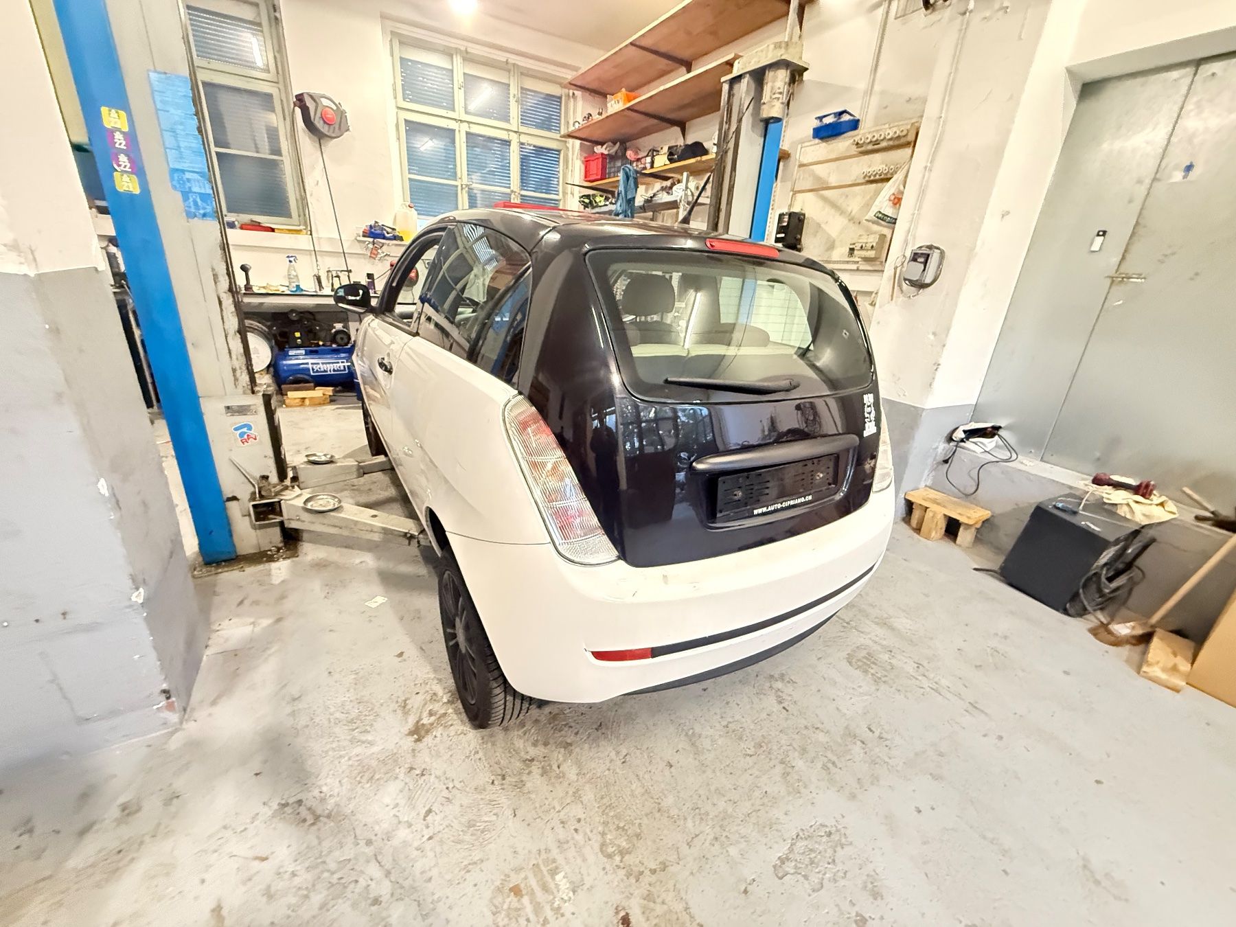 Lancia Automobili: lancia ypsilon 1.2 – Usato da kölliken venduto da bingo999 3