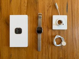 Apple Watch Ultra 2 (GPS + Cellular, 49mm) inkl. Zuebhör
