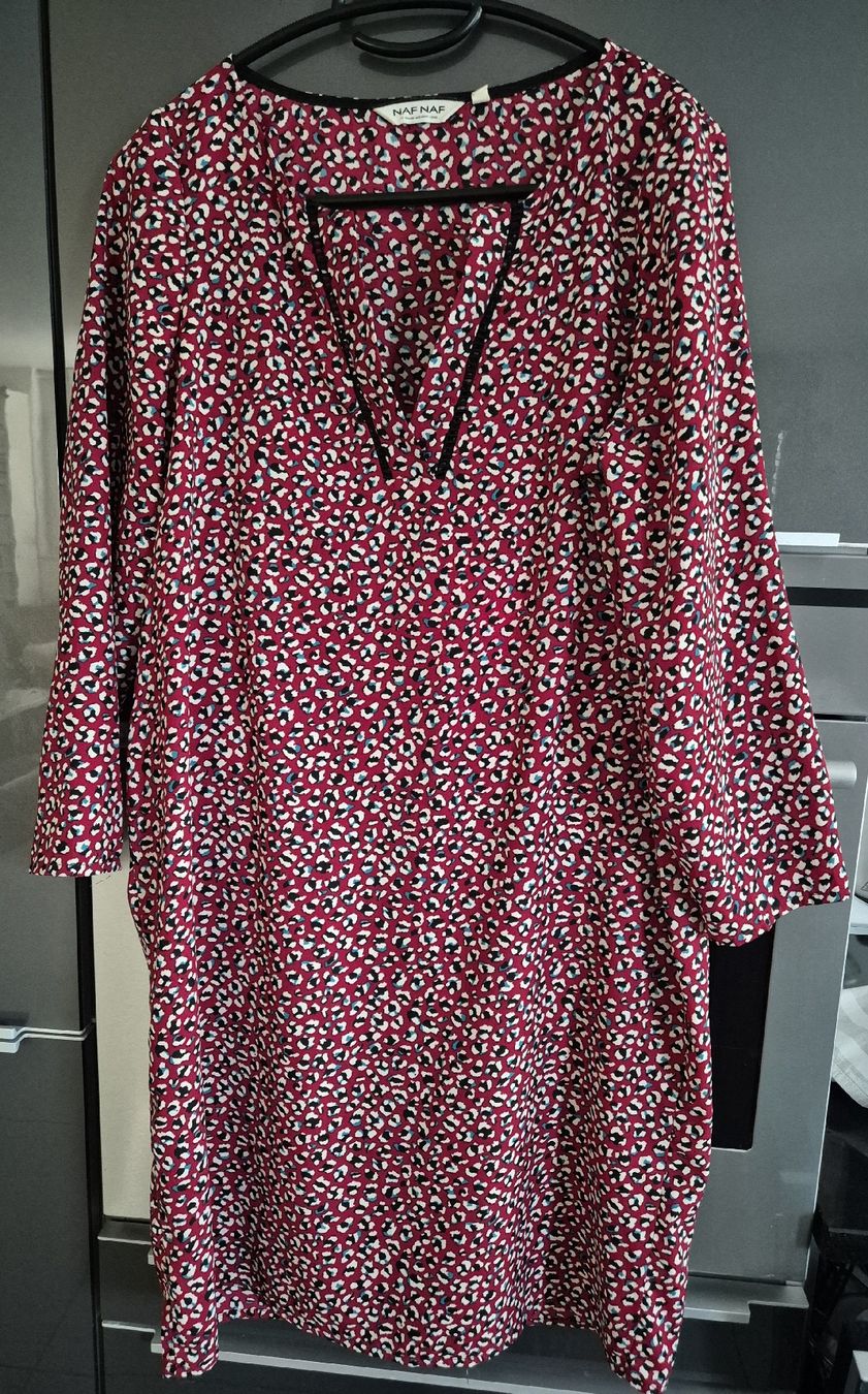 Kleider: Robe taille 38 – Neu (gemäss Beschreibung) aus Sion von nat_xz7y