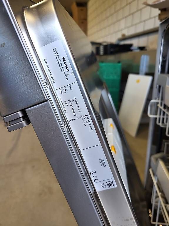 Lavastoviglie: Geschirrspülmaschine Miele  – Usato da Mattstetten venduto da Mjmly 1